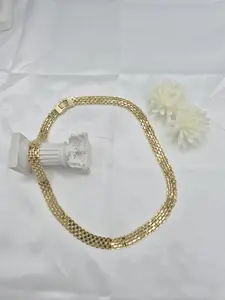 Italian mesh style choker in 14k gold plated. (31)