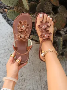Summer New Bohemian Floral Rhinestone Toe Post Sandals, Women's Flat Two-Wear Rubber Slippers, Large Size, Comfortable and Stylish
