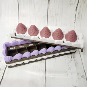 Strawberry Cake Weekly Pill Organizer – Cute 3D Printed Pill Box (PLA) – 7x2 Inches Travel Medicine Case