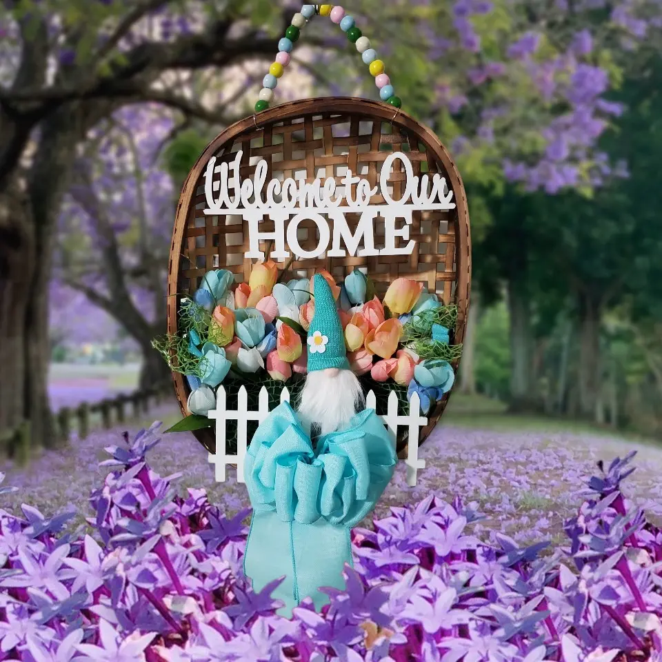 Welcome Home Nome Basket  Wreath. Great Decoration for your home. Wooden basket that can be Wall-mounted. Great gift for Housewarming. Its a Modern Farm house vibe.