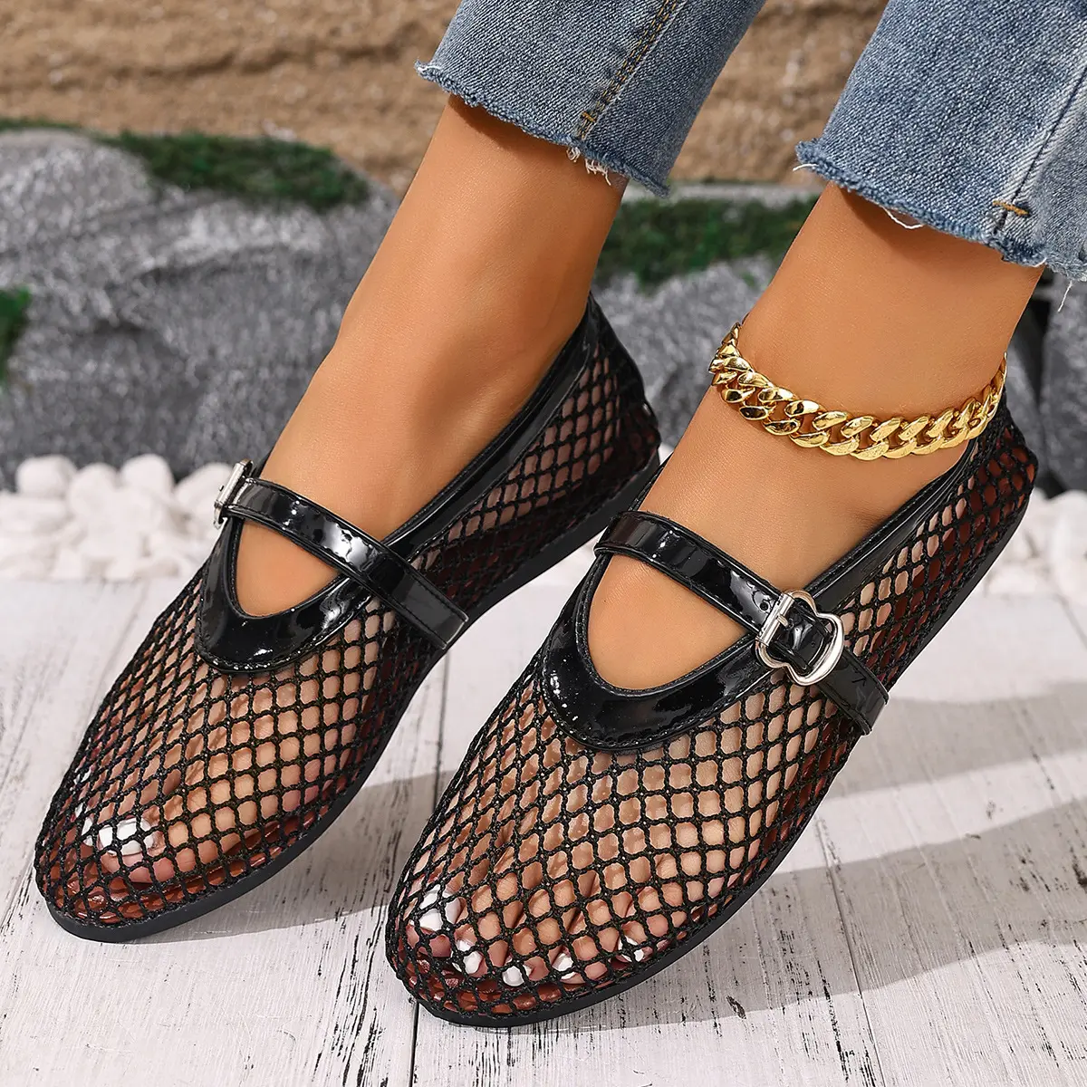 Mary Jane Ballet Flats for Women, Breathable Fishnet Mesh Design with Adjustable Buckle Strap, Casual Closed-Toe Shoes, Casual Mary Jane Shoes, Mary Jane Flats Mary Jane Shoes