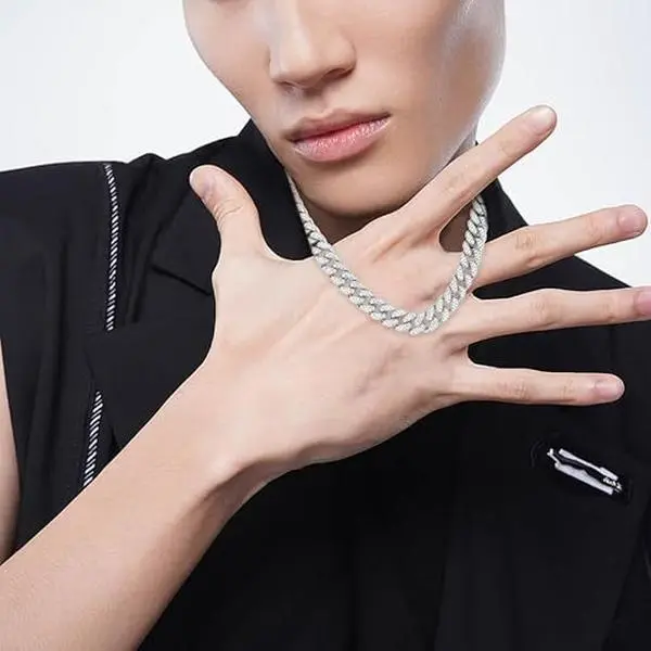 Cuban Link Chain for Men Women,Diamond Necklaces,Iced Out Chain,Hip Hop necklace,Thick Silvery Chain,Golden Chain Jewelry