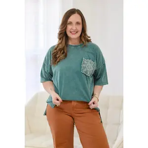 A Touch Extra Crochet Pocket Top in Teal