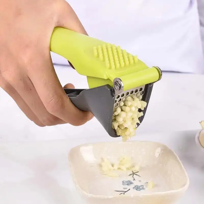 Garlic Press, 1 Count Manual Garlic Crusher With Comfortable Handle, Practical Kitchen Gadgets