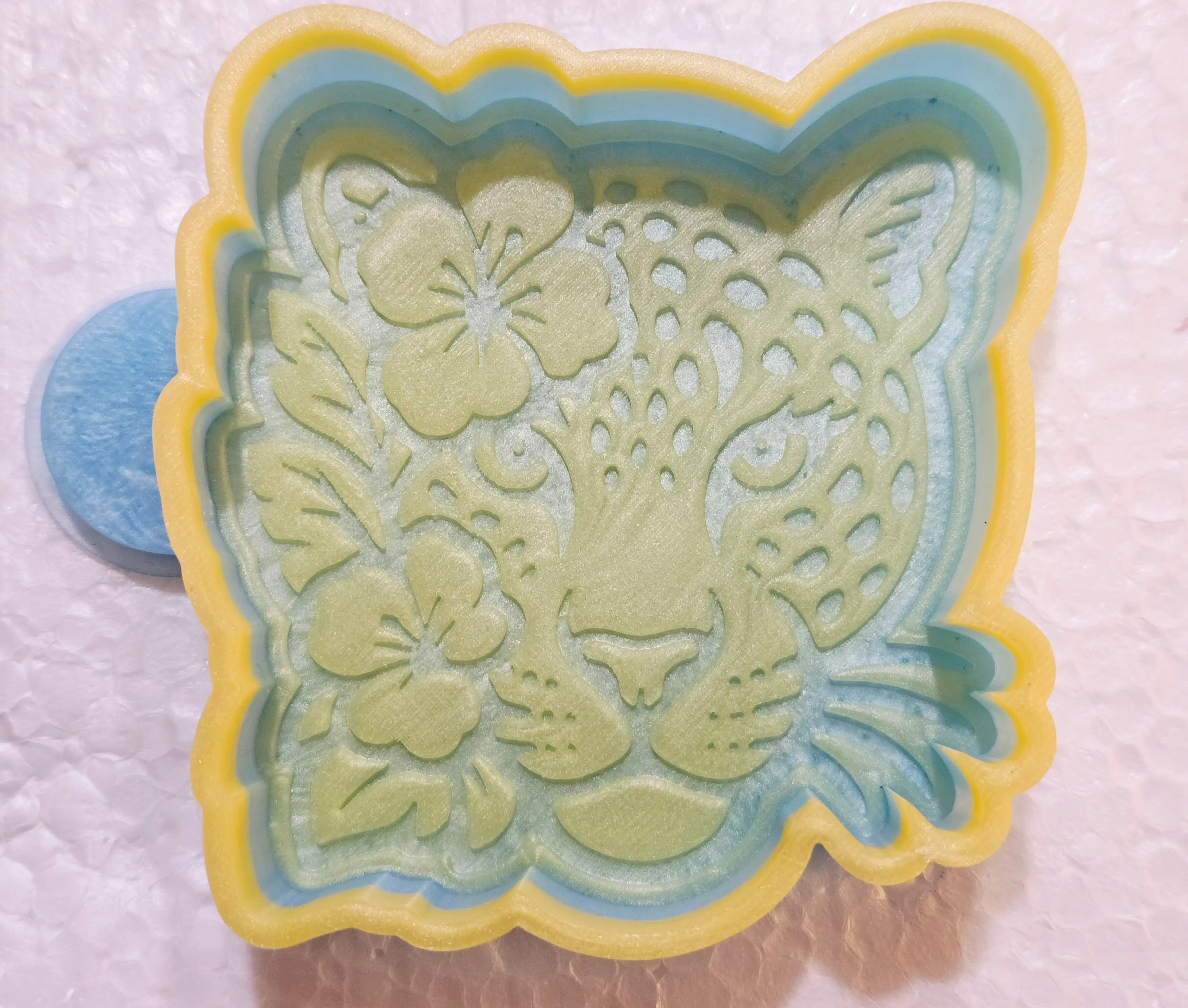 Hawaiian leopard car freshie mold set