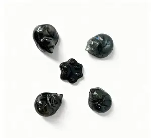 Sleep cat  Carving Natural Crystals.3cm