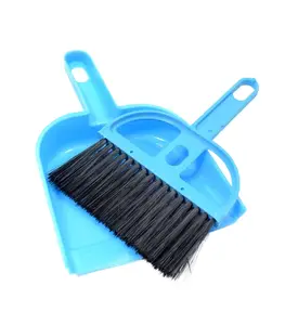 Cute mini dusting and broom set, dust the keyboard and tabletop