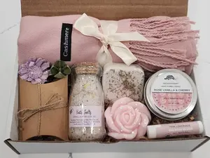 Cozy Gift Box, Mother's Day Gift, Cashmere Scarf Gift, Birthday Gift Box, Spa gift box, Self-care, Sending a hug, Thinking of You Gift Box.