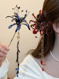 A niche style with oil droplets, tassels, flower hair clips, floral hairpins, and traditional Chinese hair accessories, perfect for special occasions and daily wear