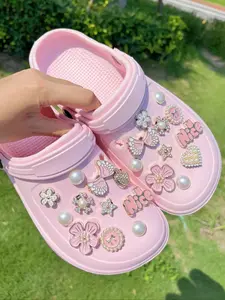 Butterfly Shoe Charms Set, DIY Fashion Accessories for Fancy Sandals & Slippers, Perfect Holiday Gift Idea, 22-Piece Decorative Kit