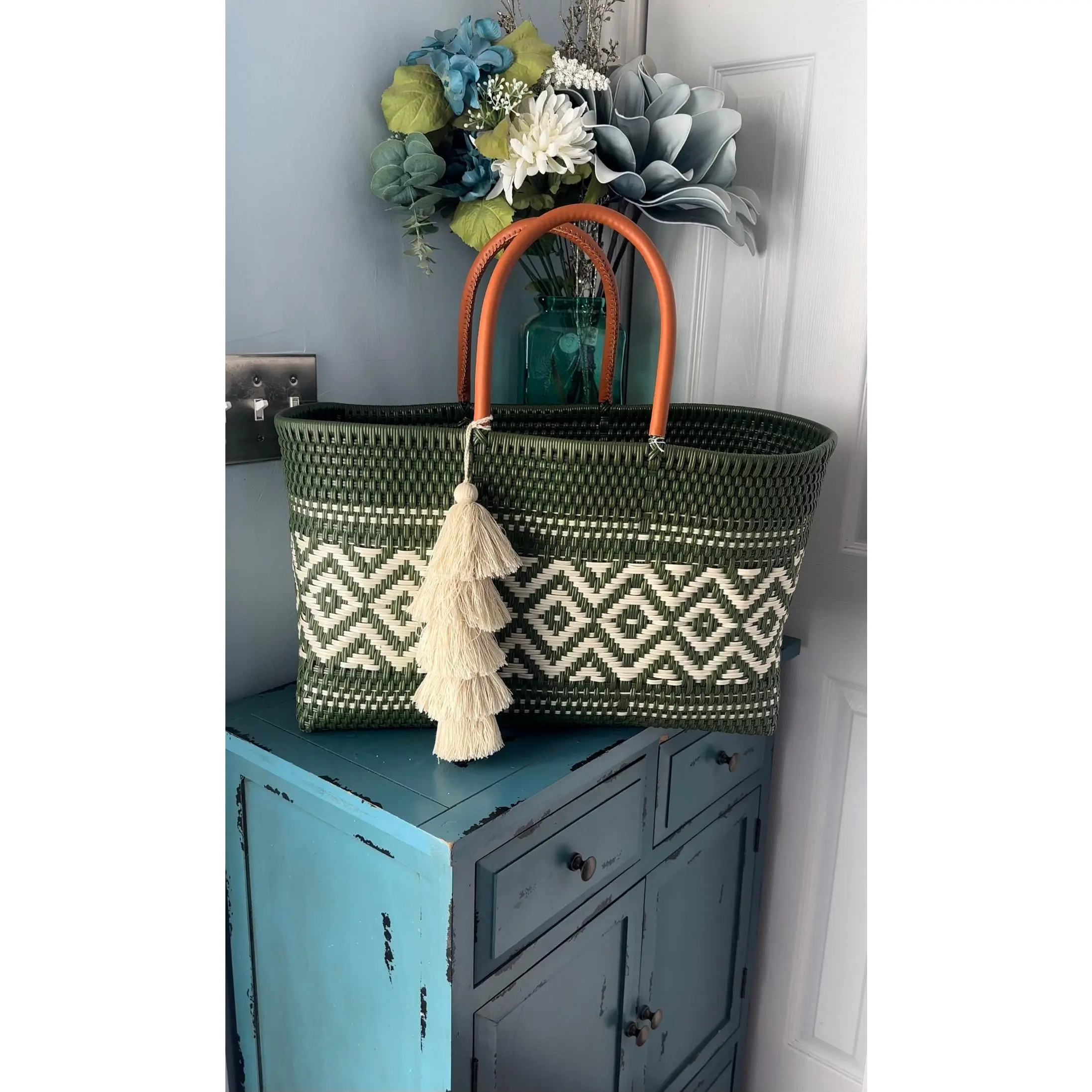 Green & Beige Open Jumbo Tote Handwoven Bag