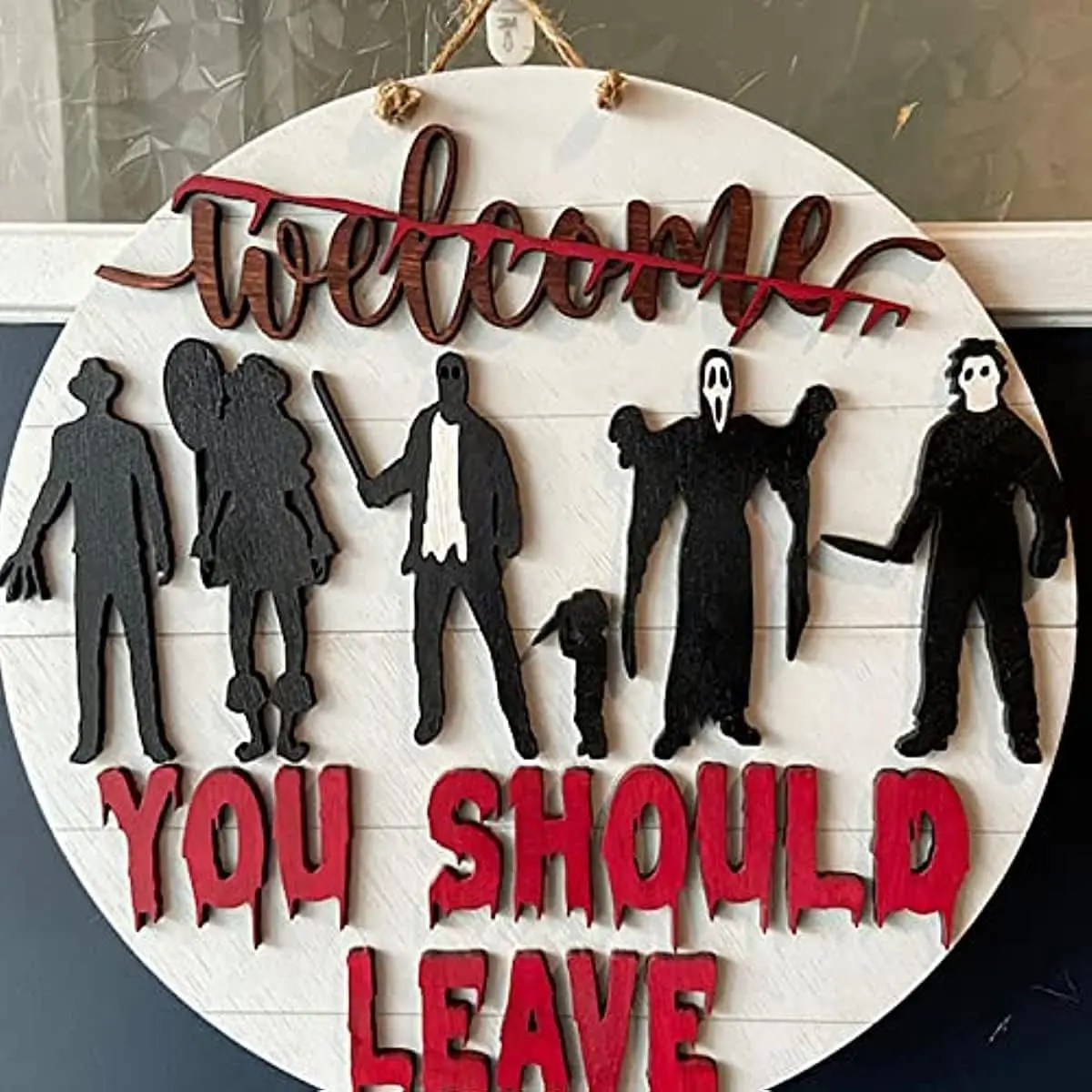 Spooky Round Wooden Halloween Front Door Welcome Sign with Characters - Farmhouse Porch Wreath Hanger, Outdoor Wall Decor, Indoor Party Home Supplies