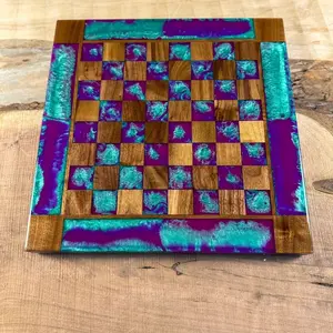“The Joker” Florescent Purple/Jungle Green Walnut Wood Chess Board (INCLUDES GLASS PIECES)