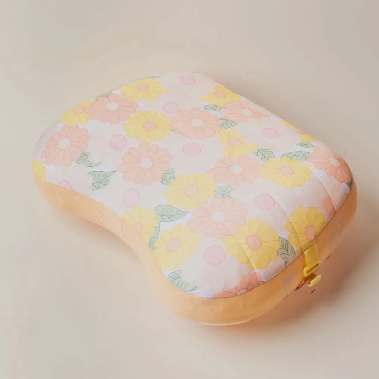Peach Daisy Craze Ballast Beach Pillow