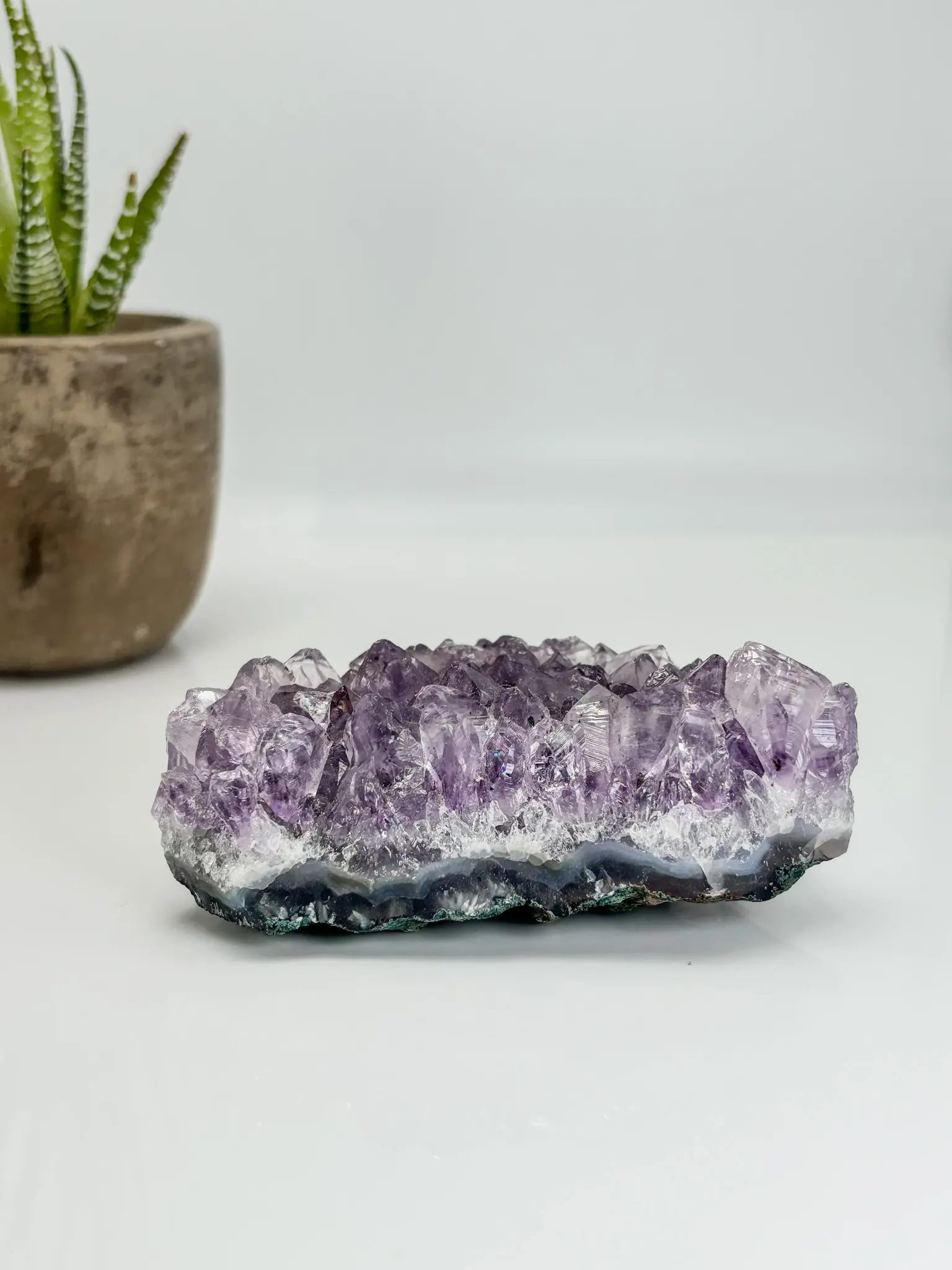 Raw Amethyst Crystal for Relaxation & Balance - Natural Healing Stone
