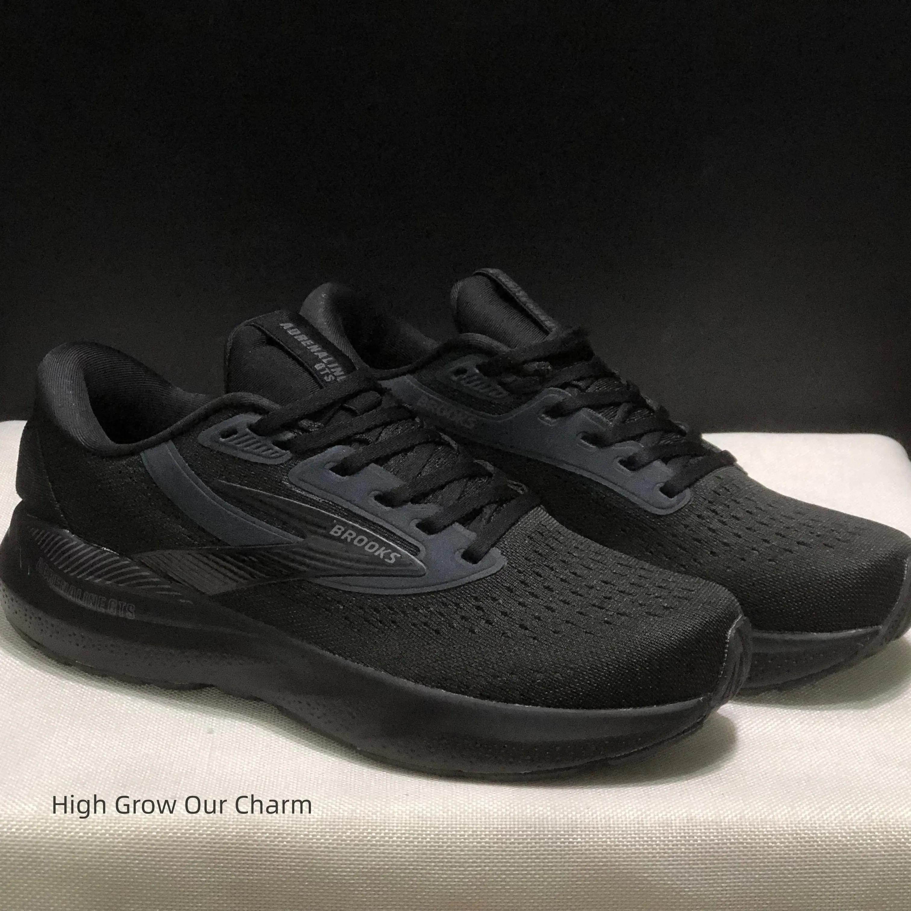 All Black Supportive Road Running Shoes Cushioned Sneakers For Flat Feet Daily Jogging & All Day Walking
