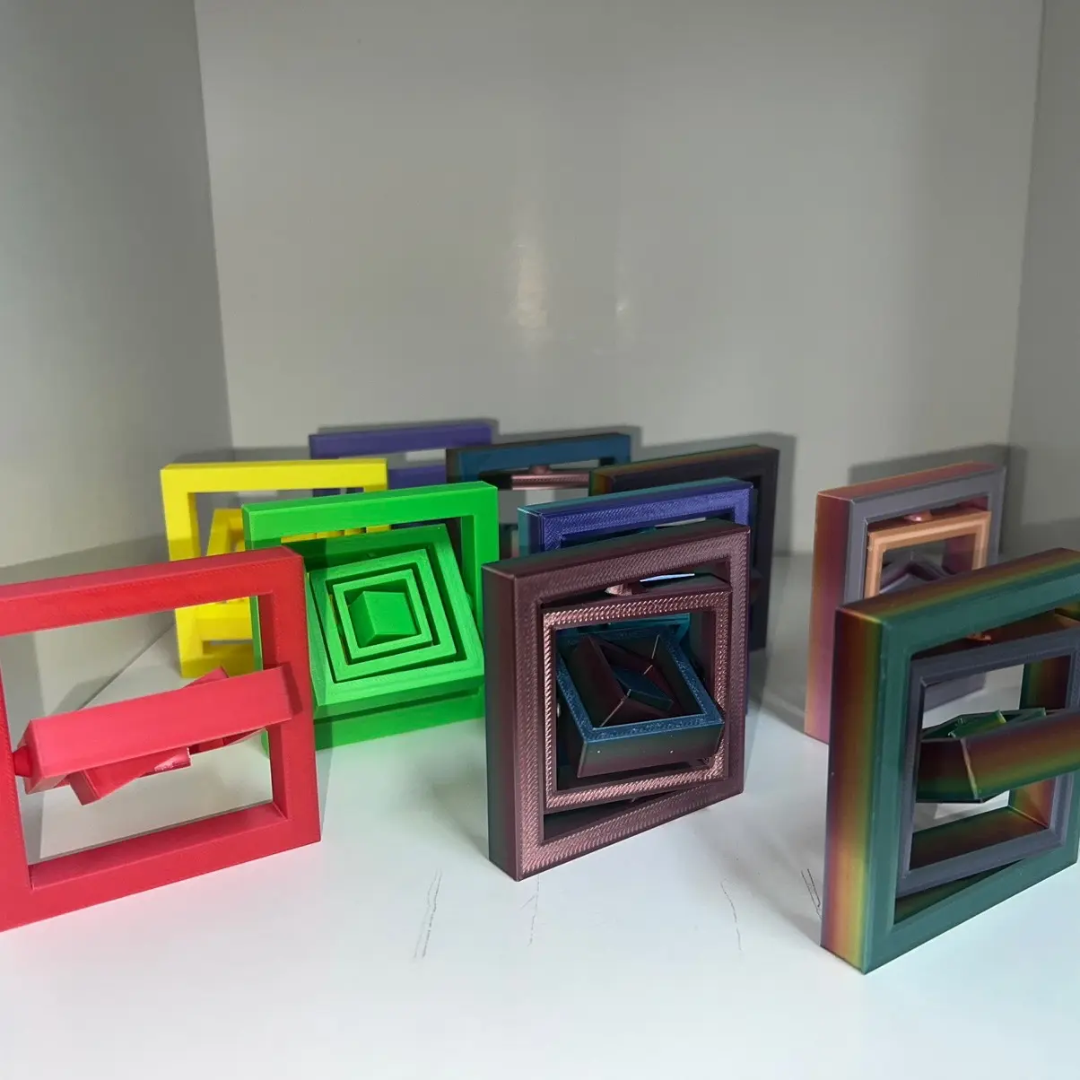 Fidget Square Spinner - Colorful Design with Various  Colors, Ideal for Stress Relief and Fun Activities
