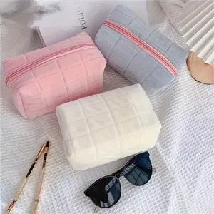 Macaroon Color Large Capacity Pillow Cosmetic Bag - Simple Lightweight Pillow shaped cosmetic bag with shock-absorbing soft hand feel to protect the