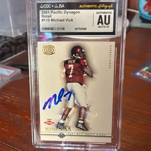 2001 Pacific Dynagon MIKE VICK AUTOGRAPHED 10 RC