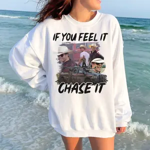 Limited If You Feel It Chase It Sweatshirt Tyler Owens Twisters Sweatshirt Vintage Glen Powell Homage Shirt Twisters Movie Tee #3