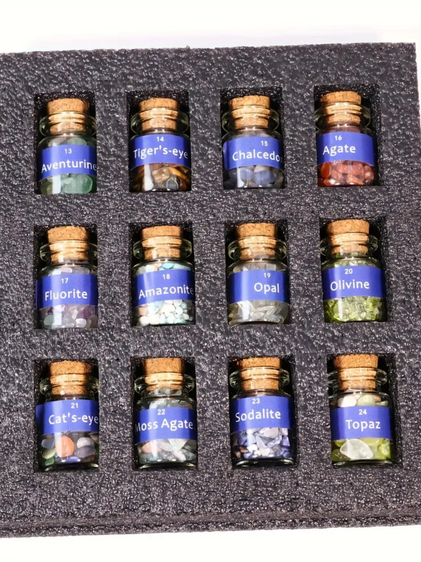 1 Set Crystal gemstone Chip Bottle,Mini Crystals,Spell Jars,Real Crystals For Witchcraft Supplies,Witchcraft Healing Crystals,Natural Crystal Set,Natural Crystal Stones