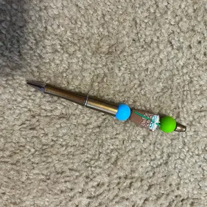 Beaded pen