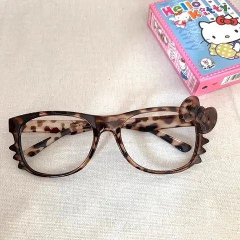 Women's Lensless Round Casual Eyeglasses - Stylish Trendy Unisex Eyewear, Vintage Kitty Pattern Frames, DIY Non-Prescription Cosplay Accessories, Y2K Colored Chic Decorative Frames