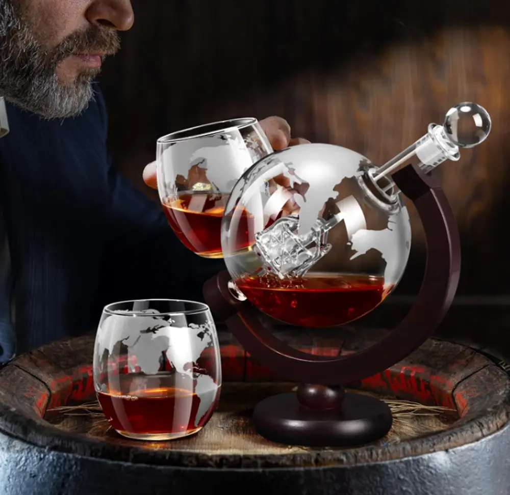 Decanter Globe Gift Set - Rich Base Tray - Decanter Set Perfect for Men's Gifts