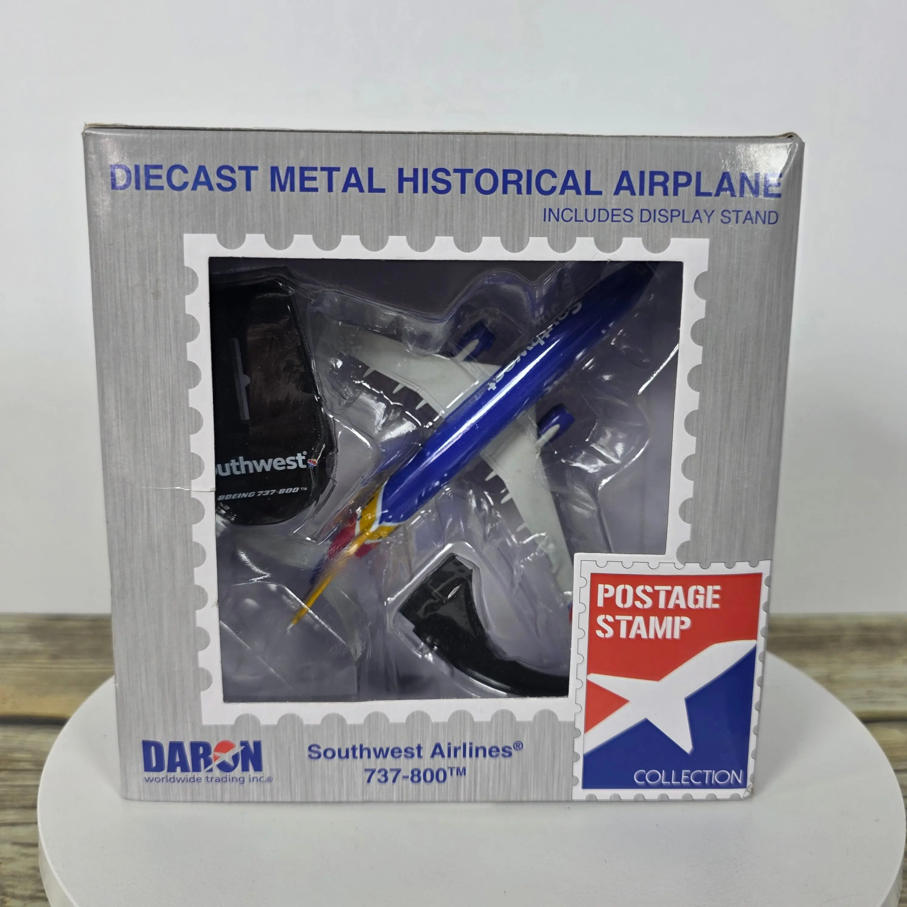 Postage Stamp Daron Southwest 737-800 1/300