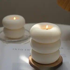 Ins-style Donut-Shaped Scented Candle Soy Wax & Beeswax Creative Home Decoration Ornament Smokeless Romantic Birthday Gift for Bedroom Perfume
