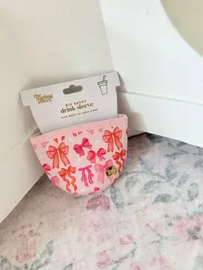 Sip Savvy Drink Sleeve - Blush Bows