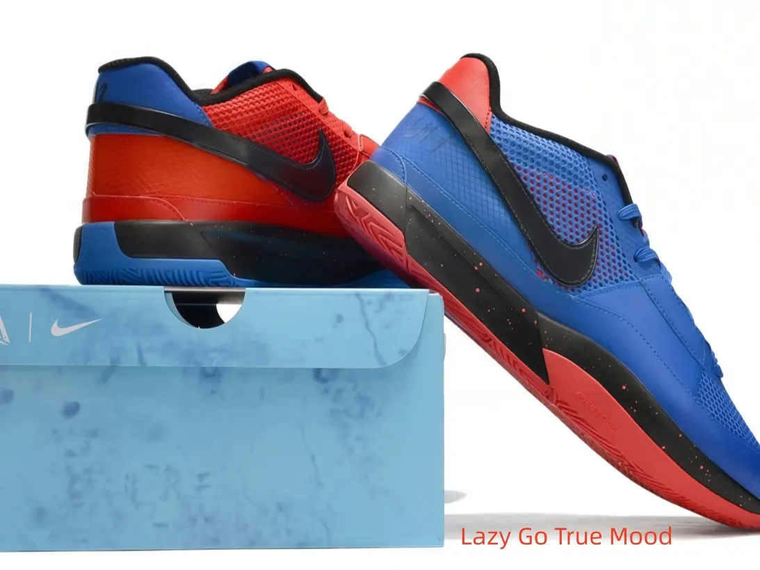 Two-tone mismatched low-top collectible sneakers, breathable mesh upper with solid black side graphic
