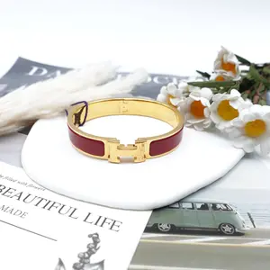 Pre-owned Hermes Clic H Red Metal Bracelet T10394280