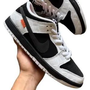 US 11.5- NIke SB Dunk Low Tightbooth BRAND NEW Sneaker 100% Authentic