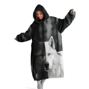 hoodie blanket，Wearable Blanket，Women's Hooded Blanket Sweatshirt, Wearable Throw, Fleece Lined Robe, Fashion Sleepwear, Wolf Print Thick Home Clothes，Christmas Gift,Valentine's Day gift, Cozy Hooded Blanket