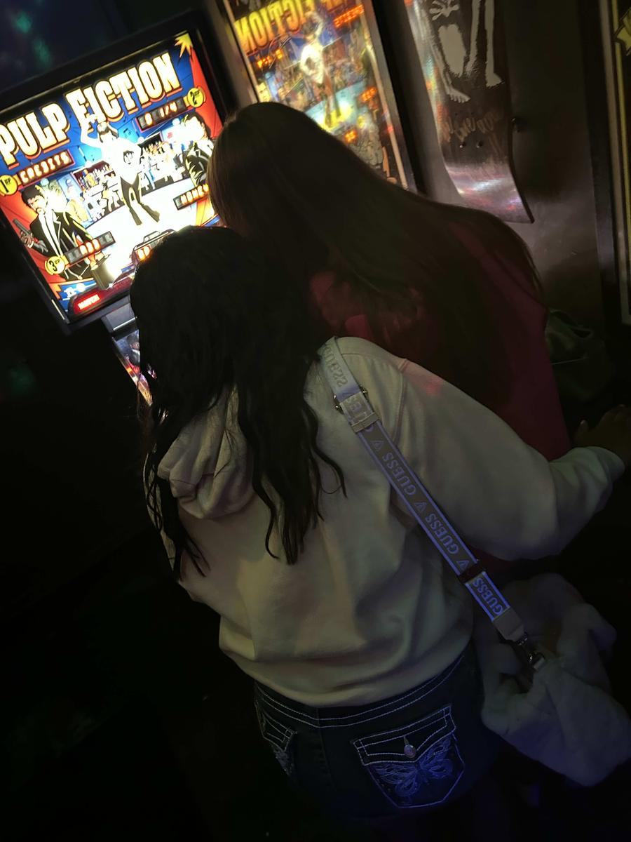 Item: Silky Straight 【HOT】, 1 Pack, 135g, 16inches&9 pcs,20 clips