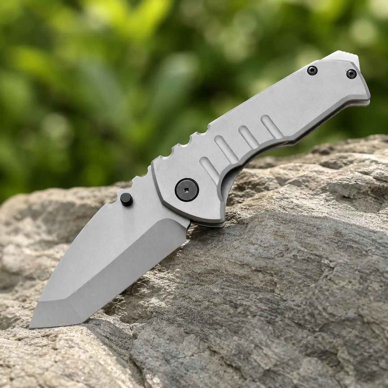 Portable Folding Pocket Knife with Retractable Grip - Compact Survival Gear for Camping, Outdoor Tasks and Daily Use