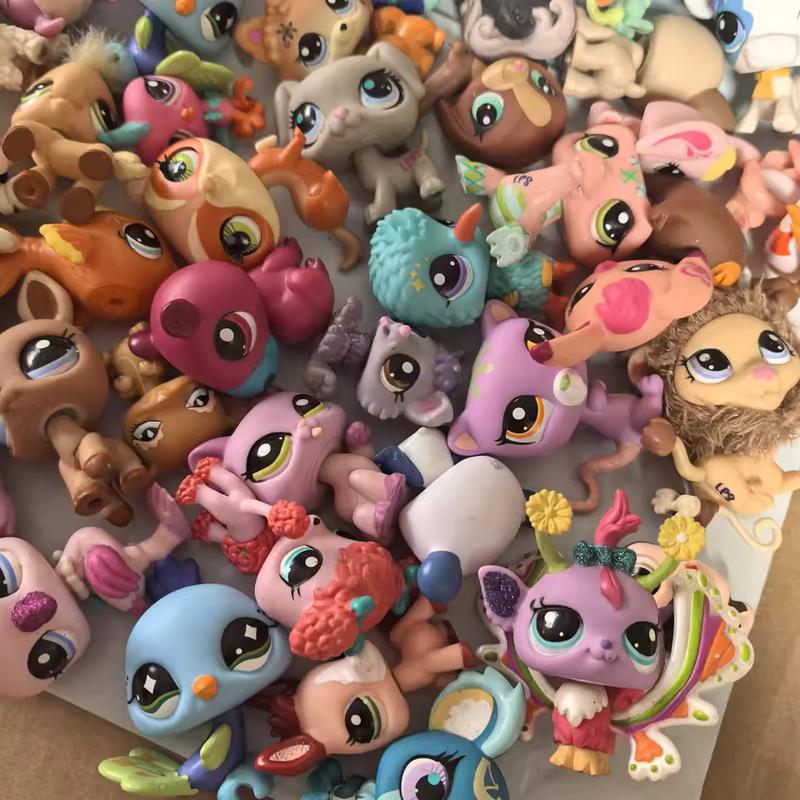 10pcs choose Old Pet Toys Cat Puppy Figure Mini dolls Toy Figures Classic Little Pet Cat Dog Animal Action figures Toys 02