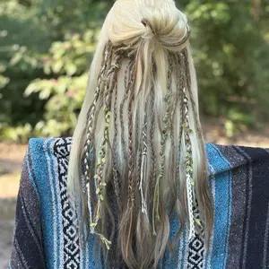 20” Dark Blonde/ Light Brown Ivy Dread Halo