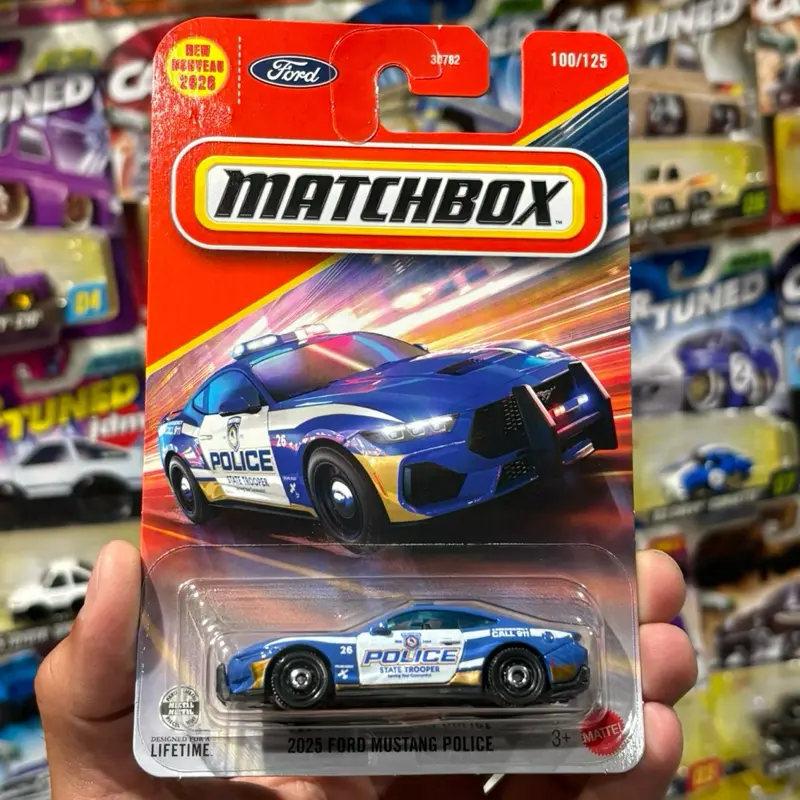 Mbox 2025 Ford Mustang Police Interceptor diecast car 1:64 scale