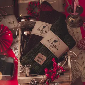 Alpaca Wool Hiking Thick Boot Socks for Men & Women | 1 Pair | Terry Interior Warm Cozy Crew Socks | Christmas Gift