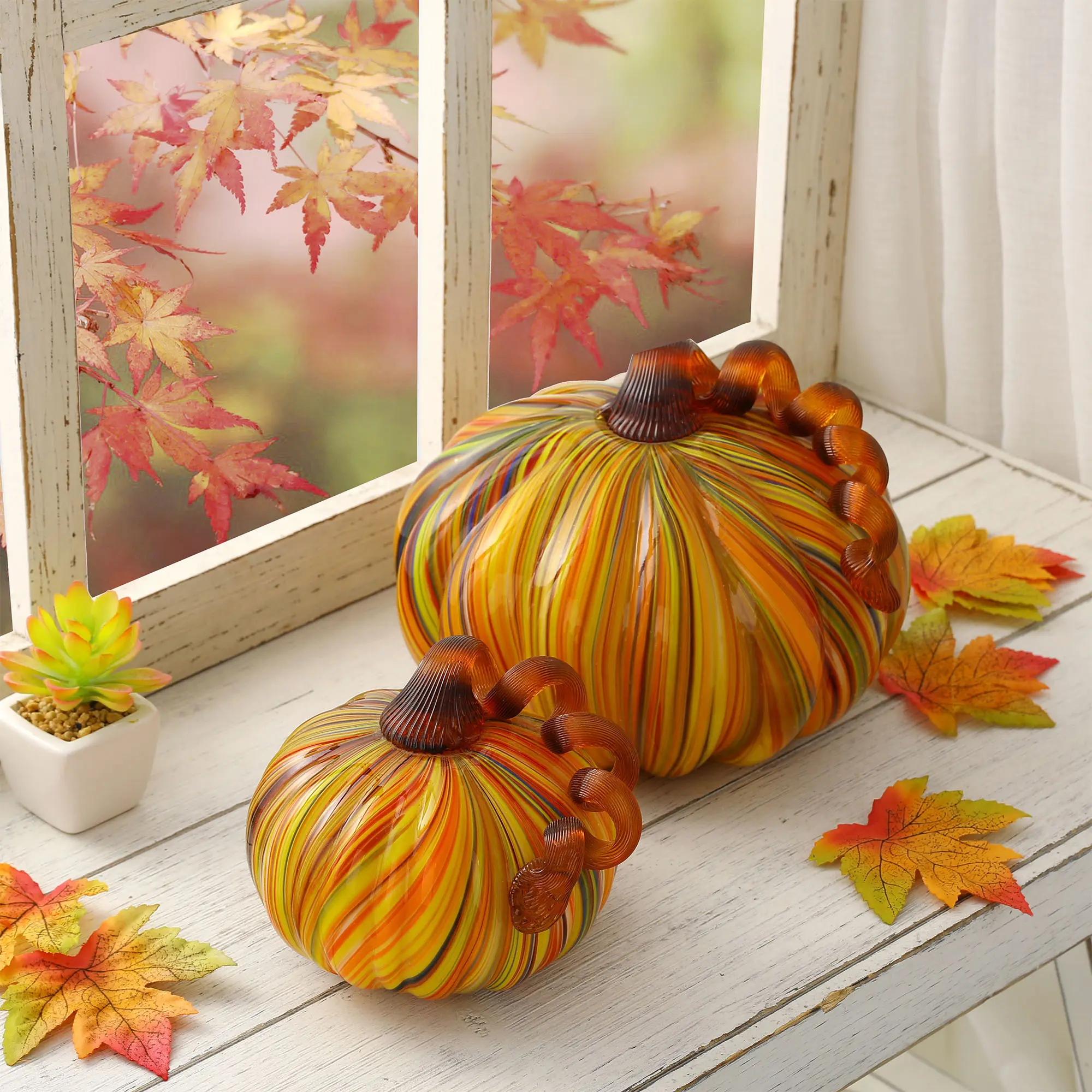 Glitzhome Multi-Striped Glass Short Pumpkin Decorative Ornament, 5.95in D x 5.00in H, 1-Piece Harvest Halloween Party Decor for Kid Room