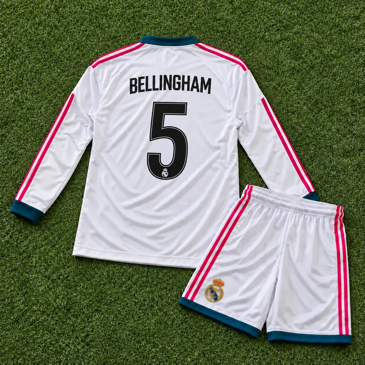 WHITE REAL SET 2026/27 Men’s Long Sleeve Football Sportswear – Breathable Soccer Jersey for Training, Recreation and Everyday Active Wear