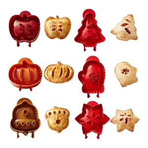 Holiday Mini Pie Mold, Hand Pie Press Mold Maker for Baking, Party Potluck Hand Pie Molds, Pumpkin Cookie Cutters, for Festivals and Parties, Reusable Mold