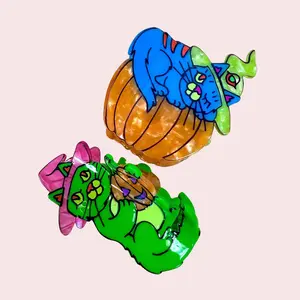 Halloween Cottagecore Kitty Claw Clip