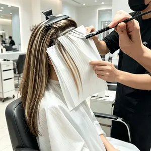 150pcs Your preferred tool for cleaning slices and achieving perfect color enhancement in hair styling tools. Pick up paper is reusable and can be used for dyeing, isolation paper, hair dye color paper, and hair patches