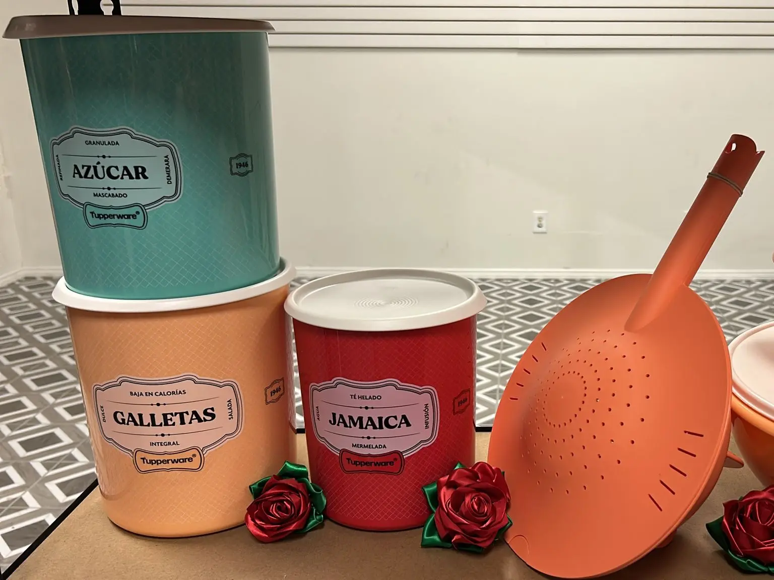 Set de Utensilios de Cocina Multicolor - Almacenamiento y Preparación
