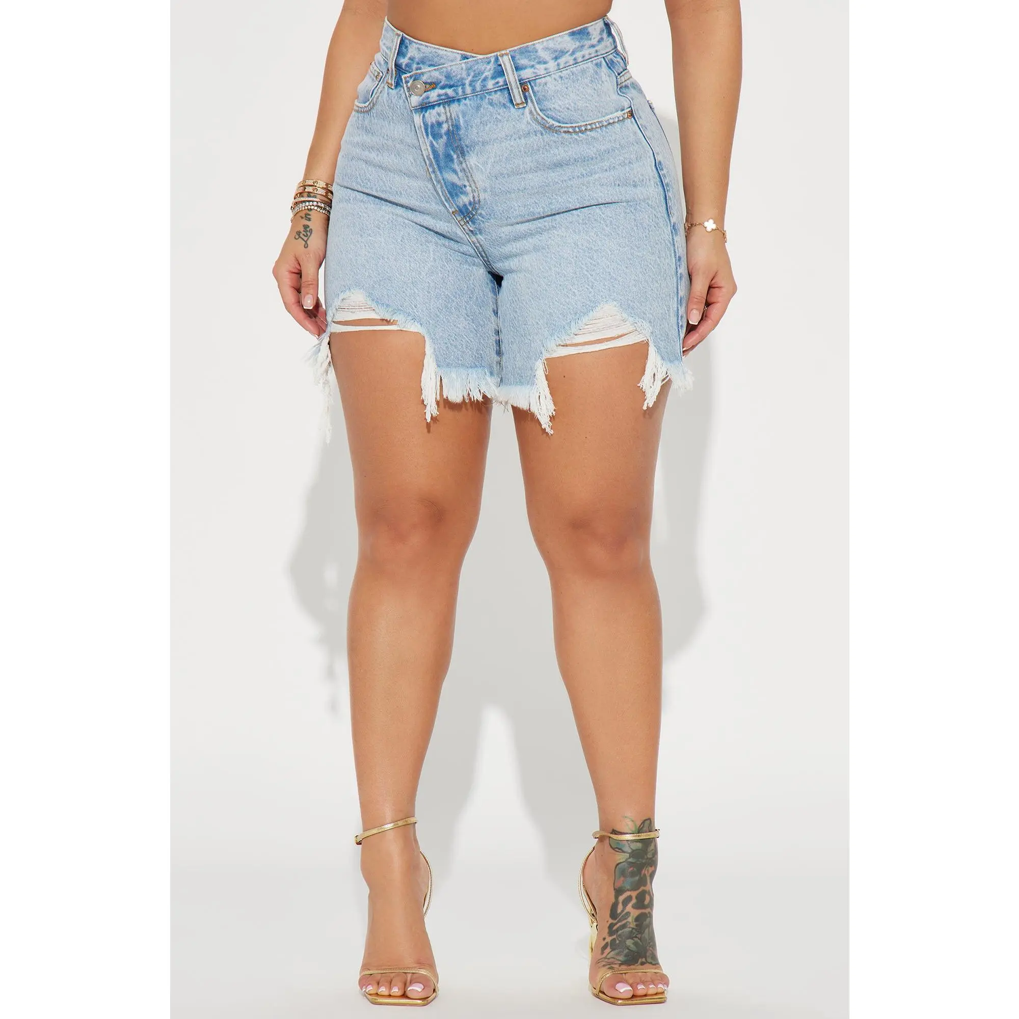 At A Glance Crossover Denim Shorts - Light Wash