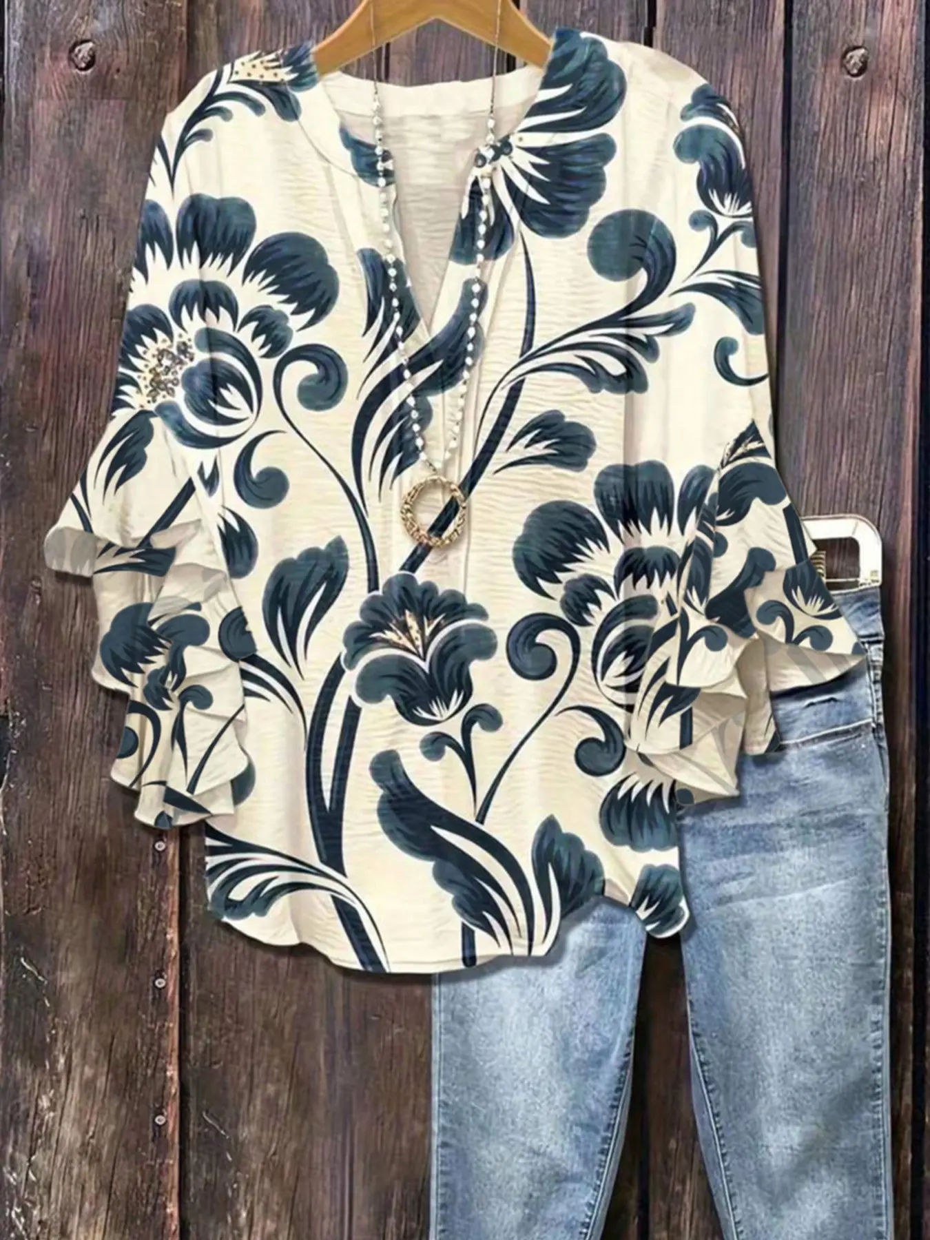 Plus Size Floral Print Flounce Sleeve Ruffles Blouse, Casual Loose-Fit Notched-Neck Top, Summer Wear, Trendy Bohemian Shirts, Comfortable Relaxed-Fit Blouse, Stylish Elegant Top for Parties