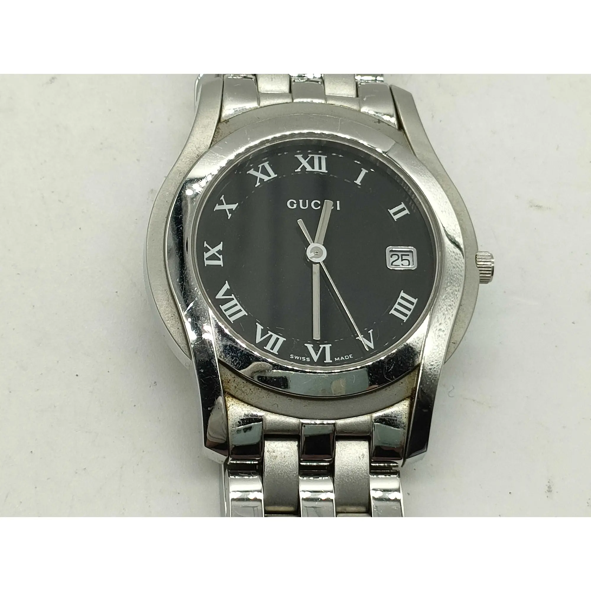 Gucci Stainless Steel 5500M  Dial Quartz Watch (266410378)
